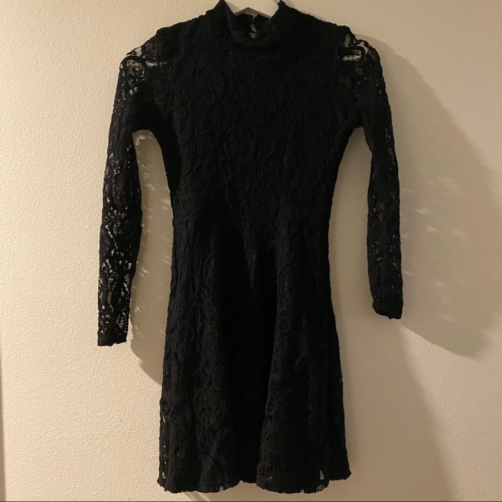 River island black lace dress size UK6